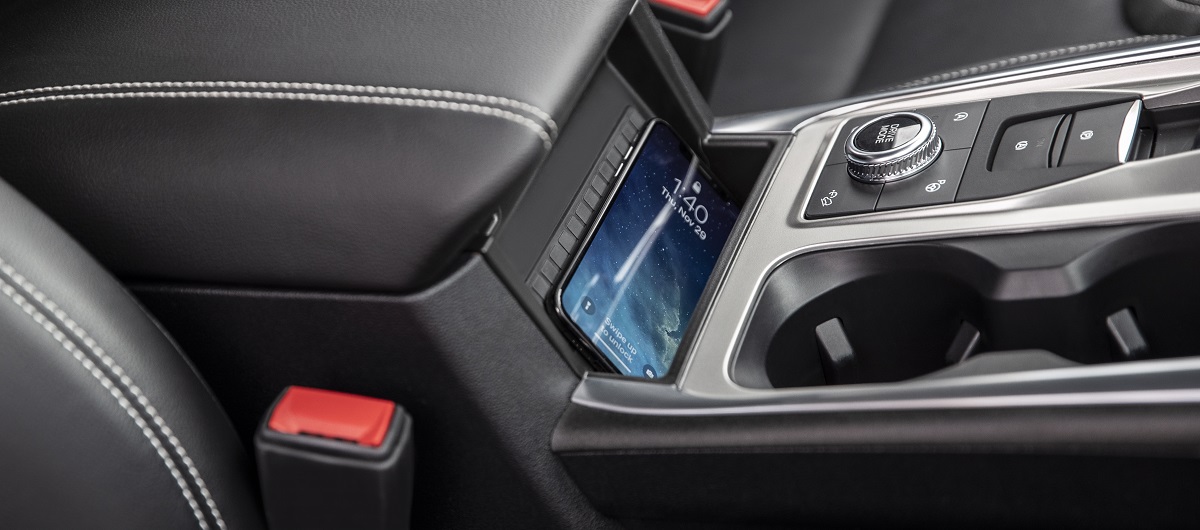 2020 Ford Explorer Hybrid interior