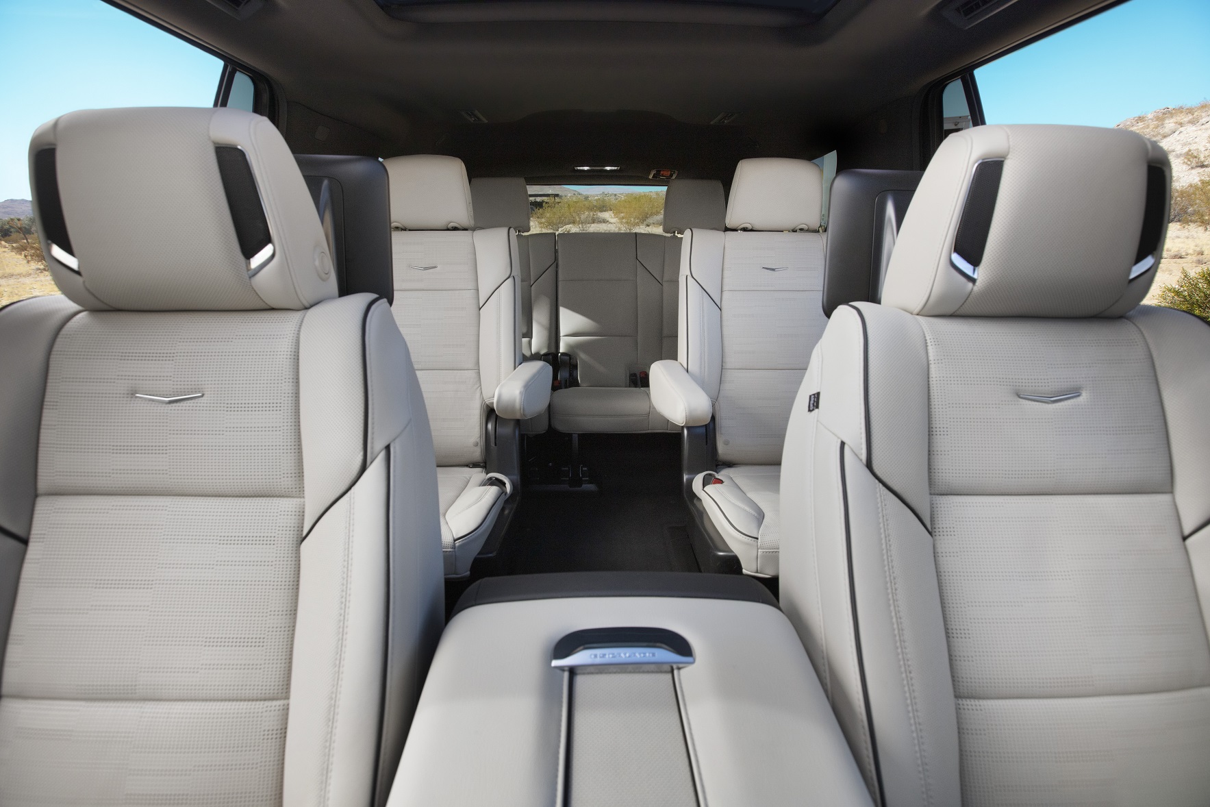 2021-Cadillac-Escalade-interior inset.jpg