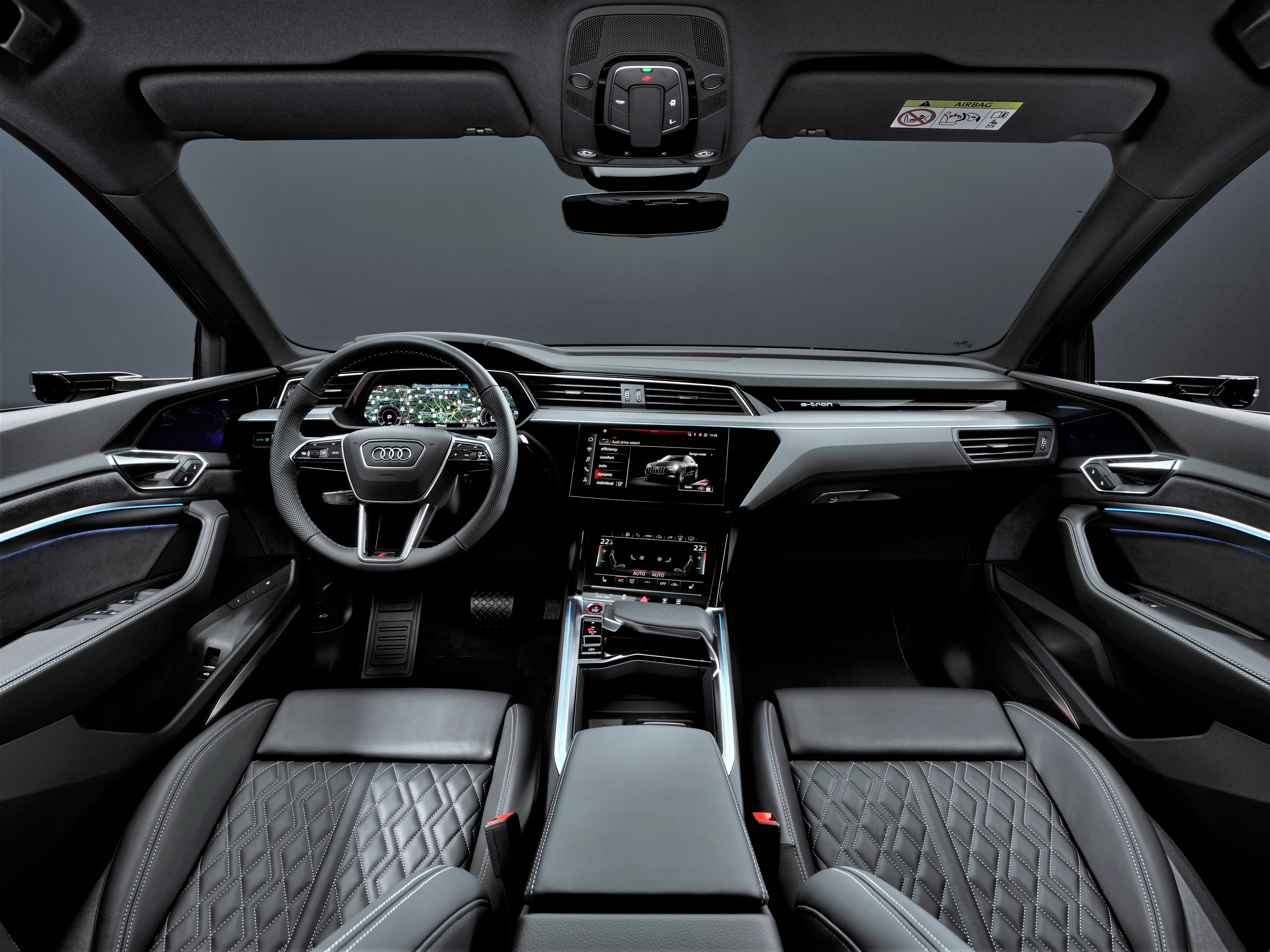 Audi SQ8 Sportback e-tron cabin.jpg