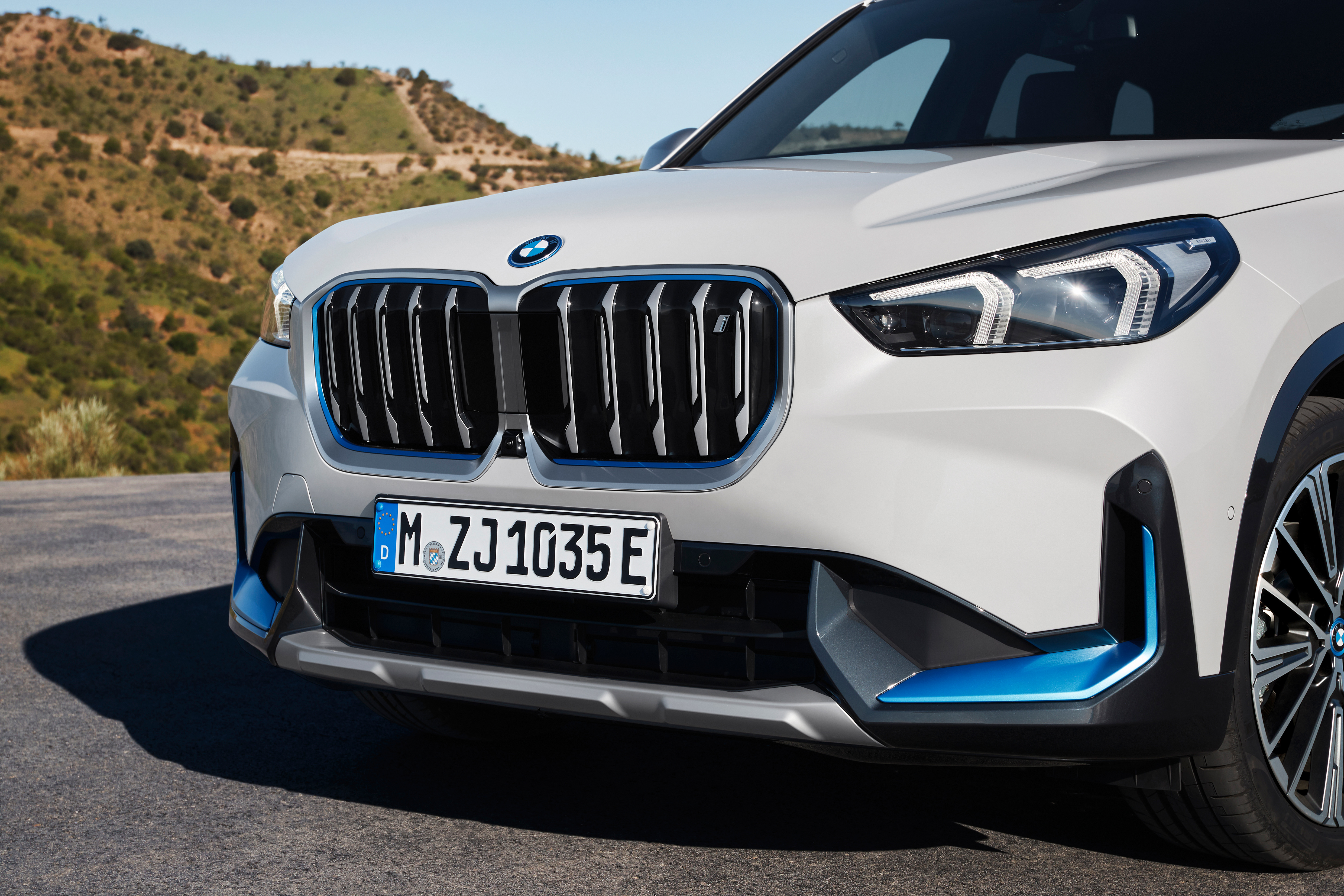 BMW Adds Battery-Electric iX1 to Entry-Level CUV Lineup