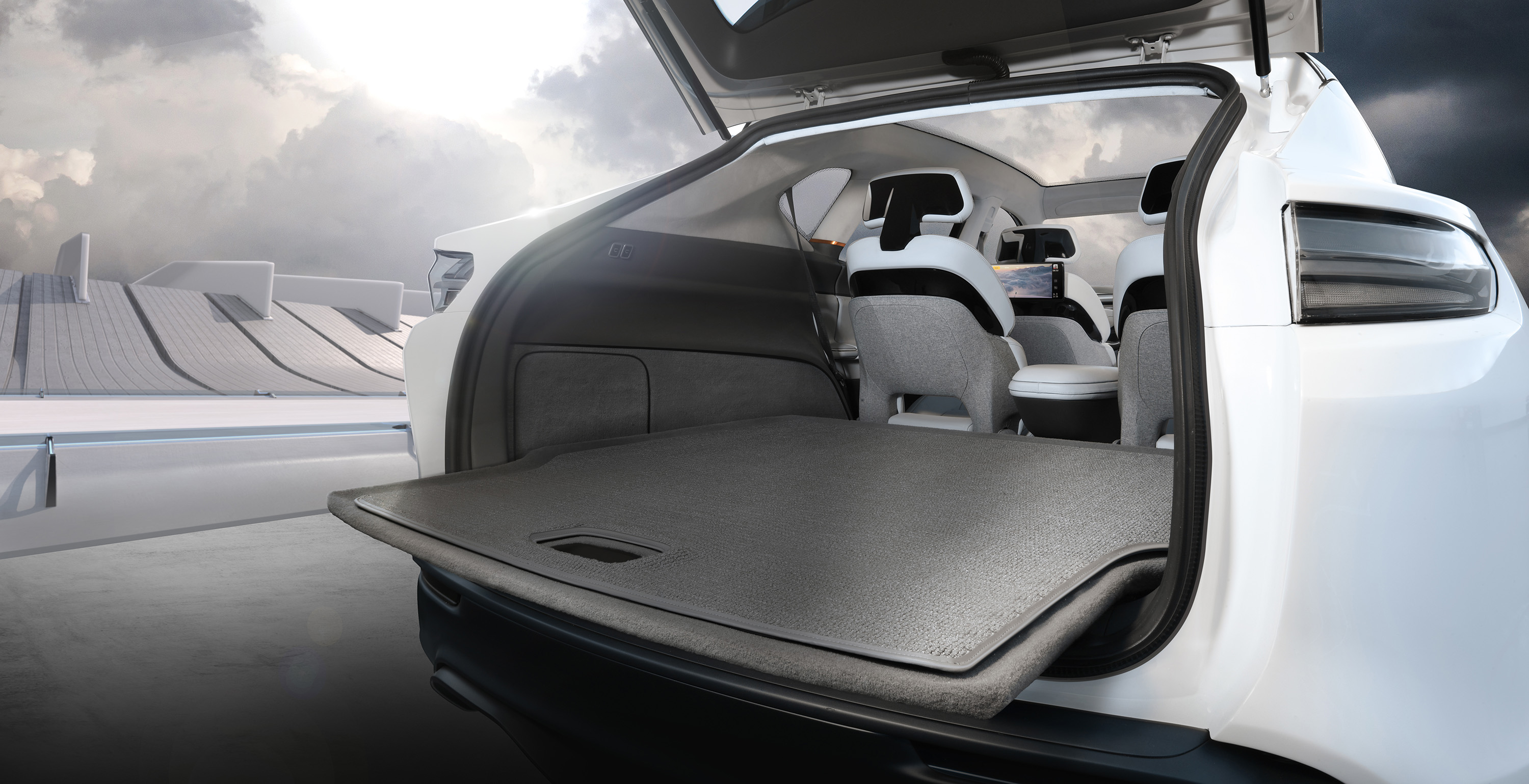 Chrysler Airflow concept load floor.jpg