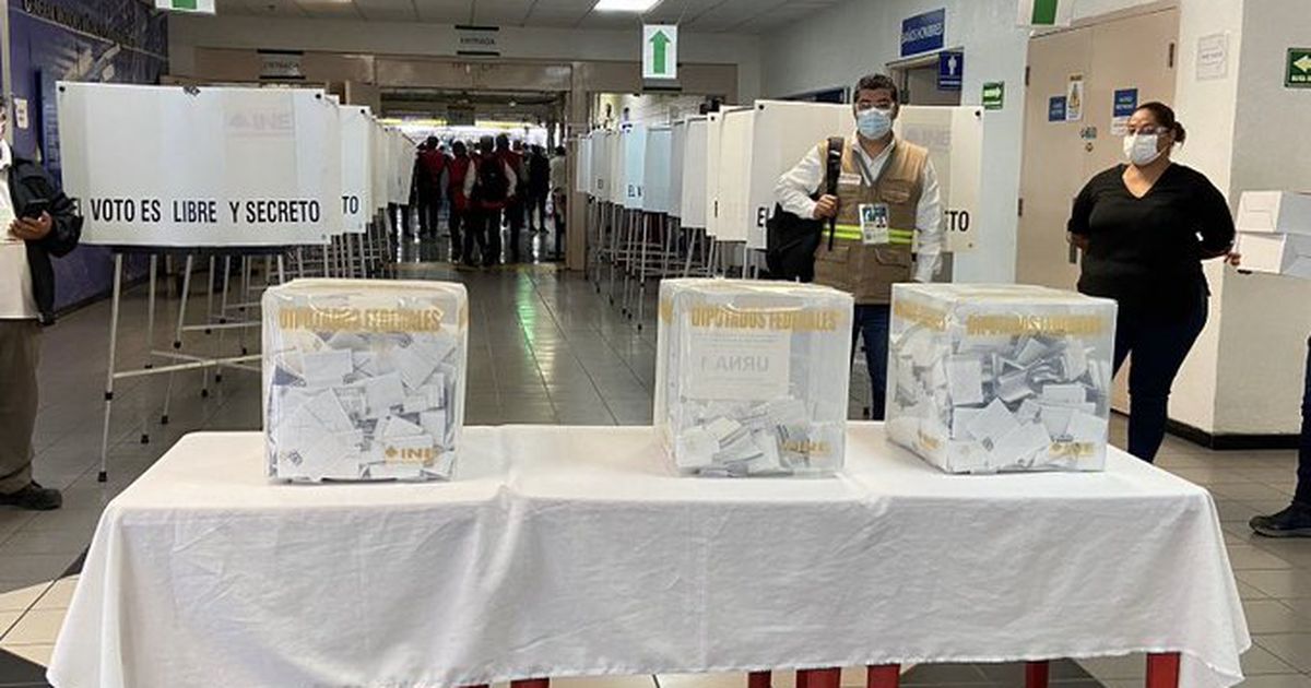 GM Silao ballot boxes (HTNewz).jpg