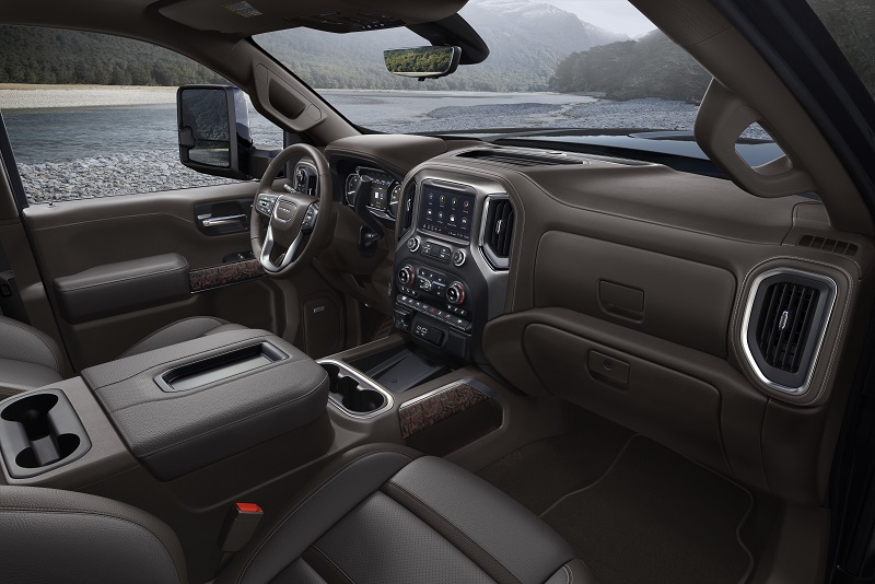 2020 GMC Sierra Denali 2500HD interior.