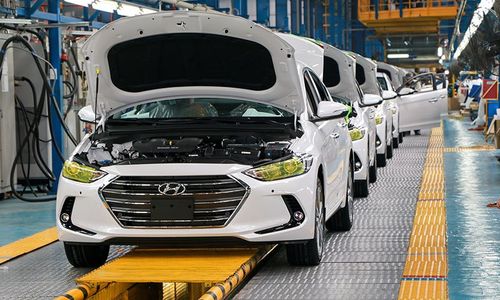 Hyundai assembly line.jpg