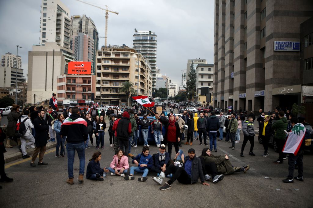 Lebanon protest (Getty).jpg
