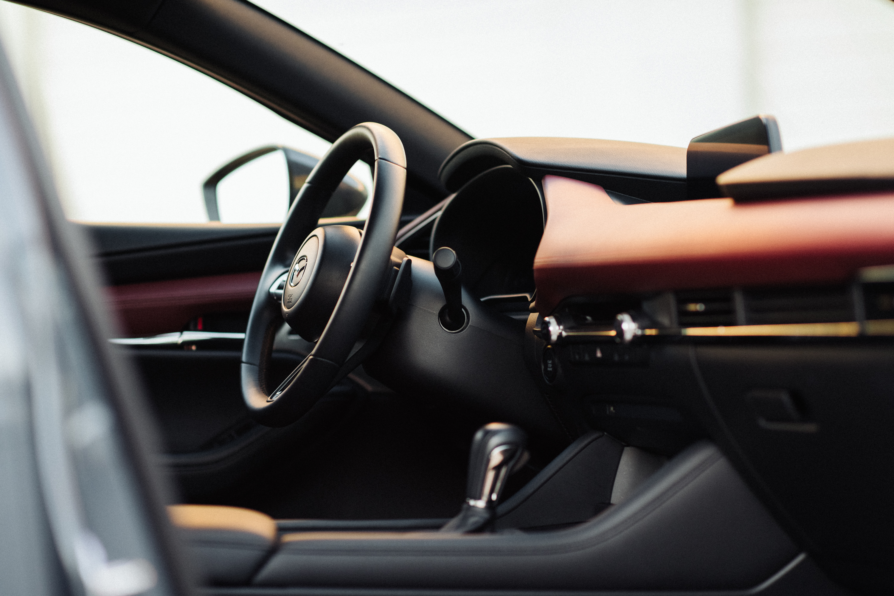 Mazda3-cockpit.jpg