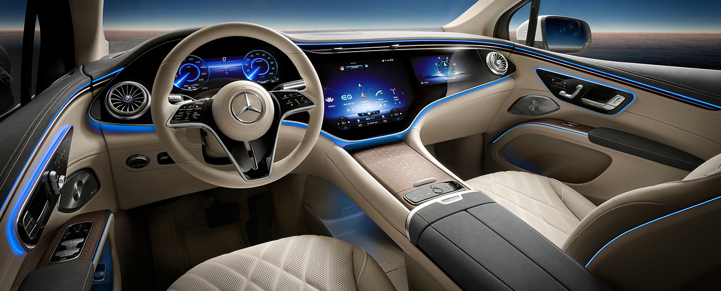 Mercedes EQS-SUV-23 interior.jpg