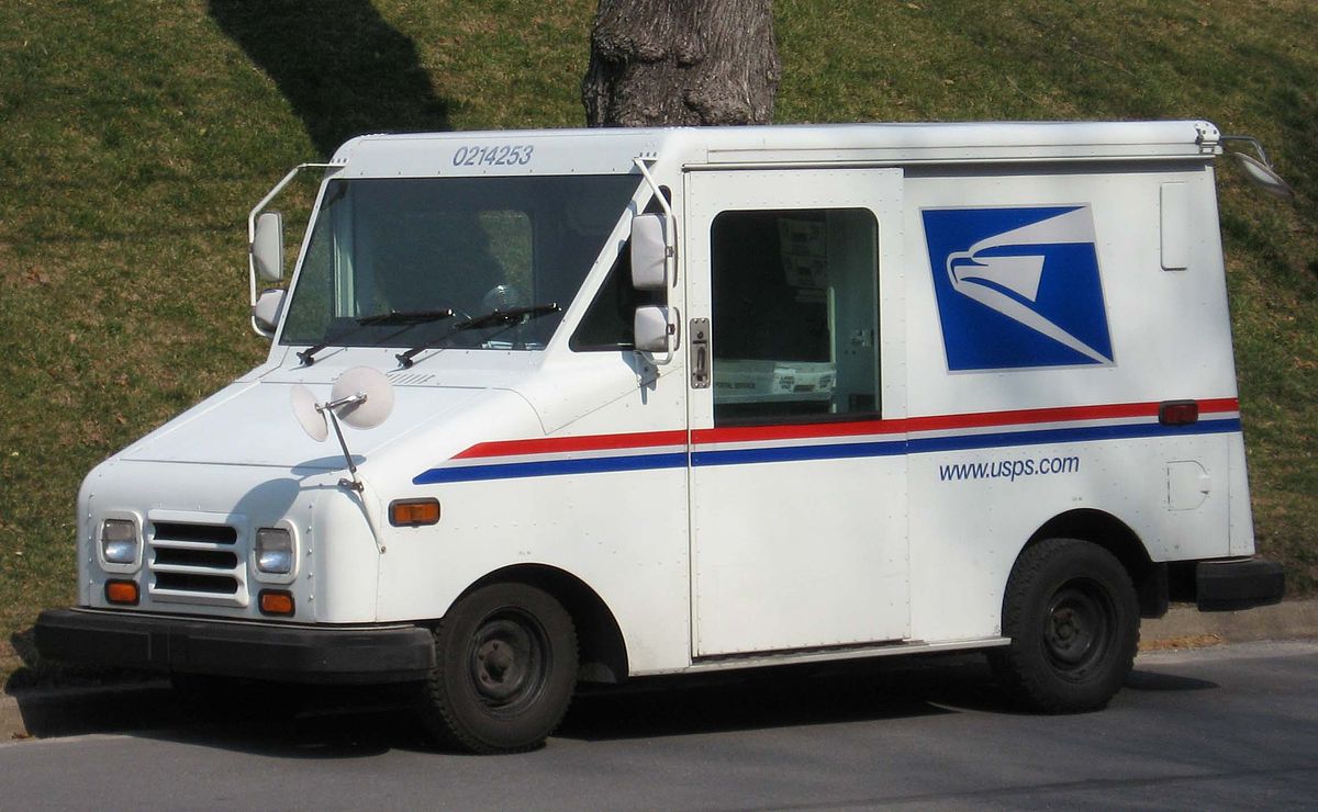 USPS Grumman LLV-Mail-Truck.jpg