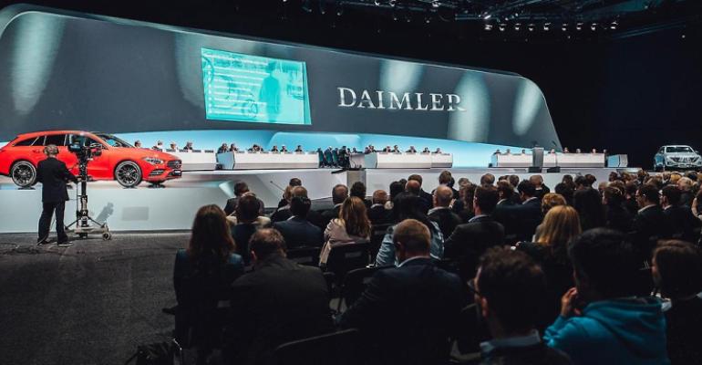 Daimler shareholder meeting 19.jpeg