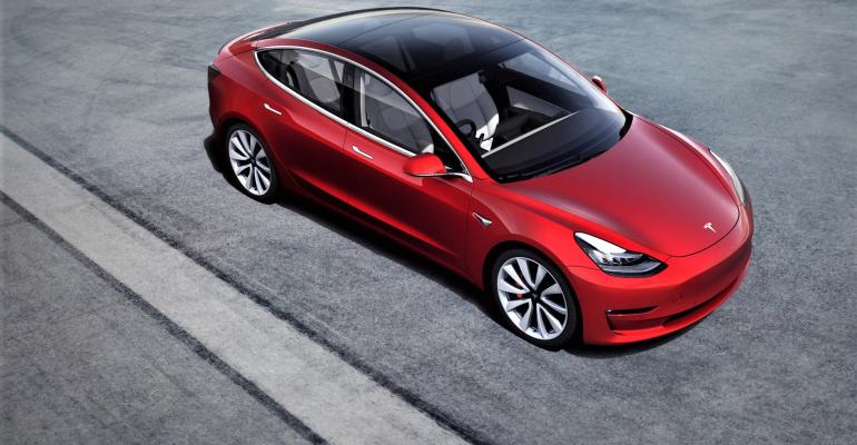 Tesla Model 3 (2).jpg