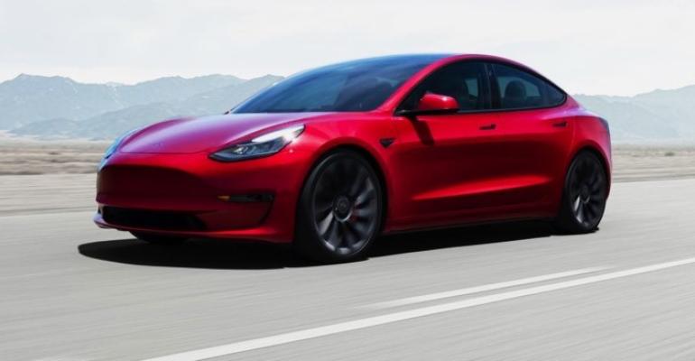 Tesla Model_3_2021-04.jpg