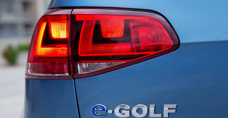 &#039;15 Volkswagen e-Golf