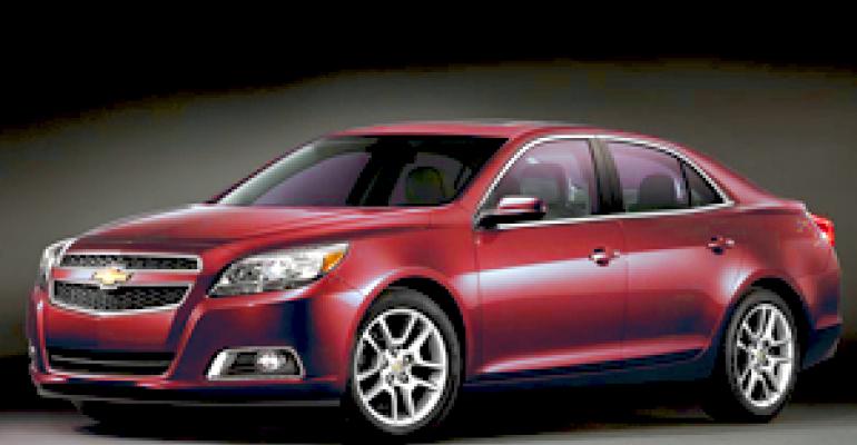 GM to Sell New Malibu Alongside Previous Model