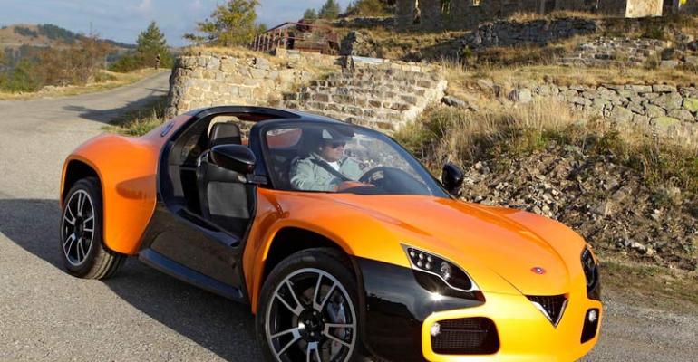 Roadster EV billed as achieving top speed of 125 mph
