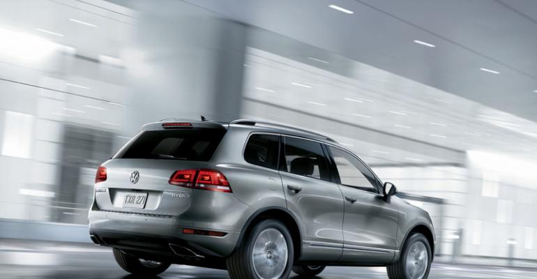 Future VW SUV likely to be larger than Touareg above
