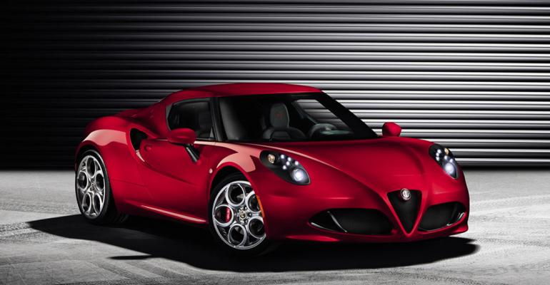 Alfa 4C features 250hp 18L midmounted engine