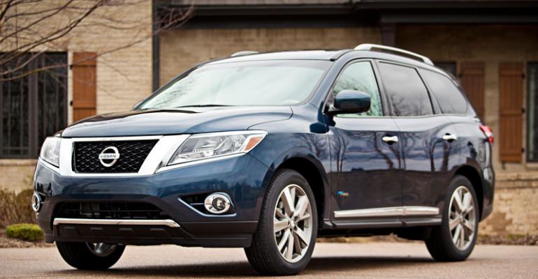 rsquo14 Pathfinder Hybrid on sale in US late summer