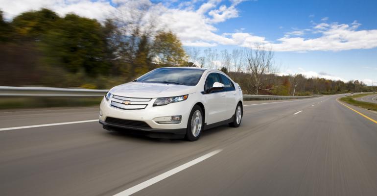 Chevy Volt Educating Americans One Sale at a Time 