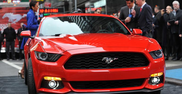 rsquo15 Mustang breaks cover in Times Square