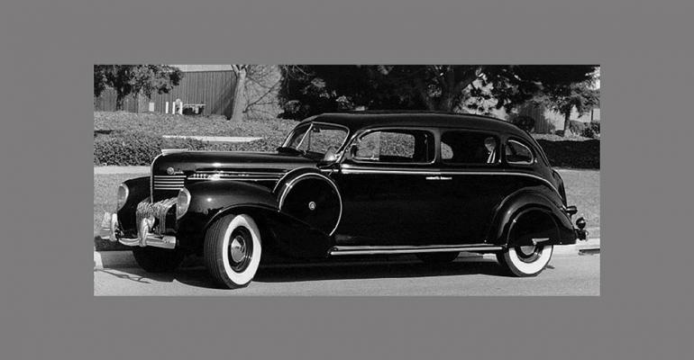 rsquo39 Chrysler Imperial boasts new fluidcoupling transmission