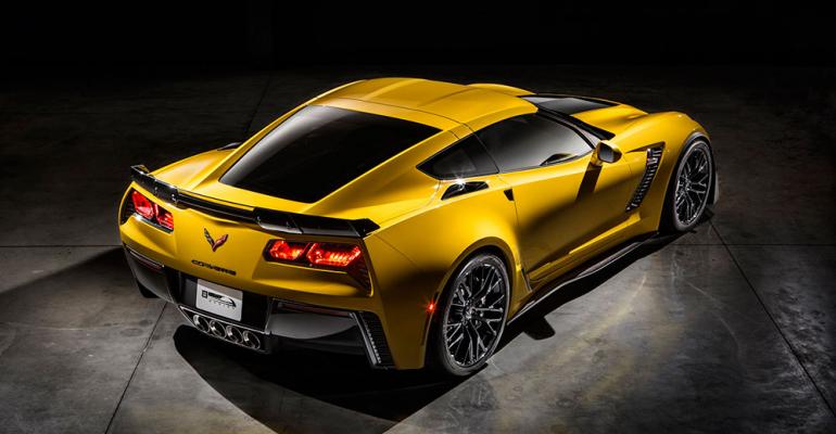 rsquo15 Chevrolet Corvette Z06 boasts 625hp supercharged V8 engine