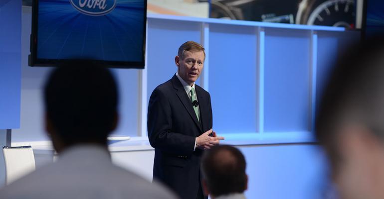 Mulally discuss future mobility at Detroit auto show