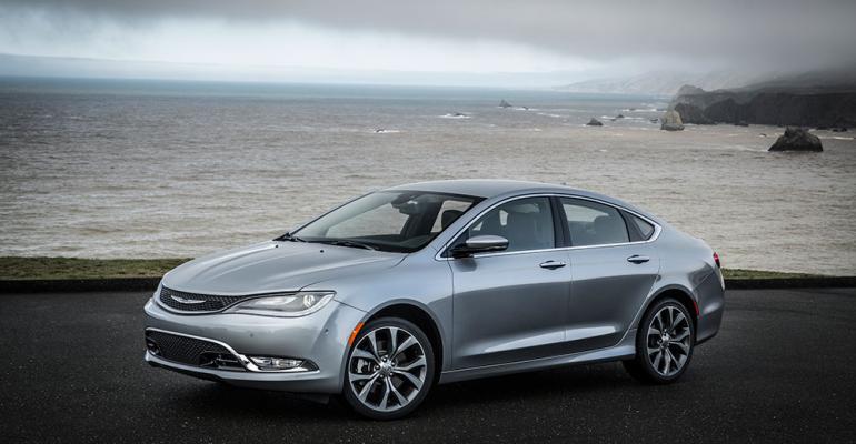 rsquo15 Chrysler 200 with 24L Tigershark inline 4cyl engine to come standard with stopstart technology 