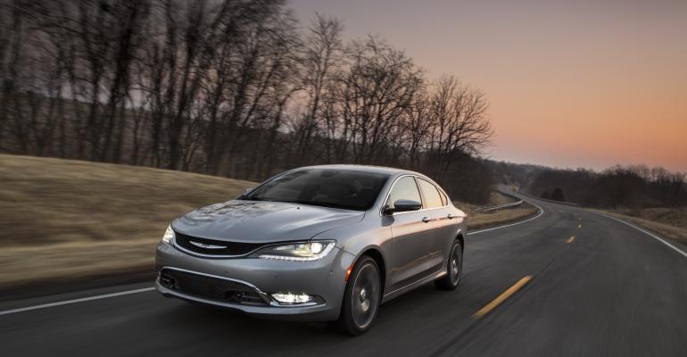 rsquo15 Chrysler 200 midsize sedan drawing conquest buyers 