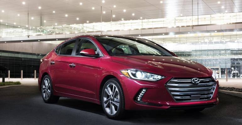 rsquo17 Elantra sedan SE Limited grades on sale in US in January