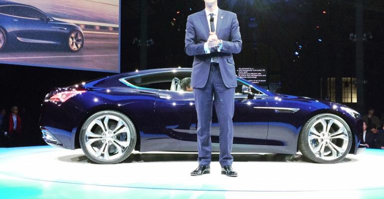 Buick Vice President Duncan Aldred with Avista concept car