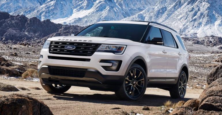 Ford gives rsquo17 Explorer buyers a sporty option