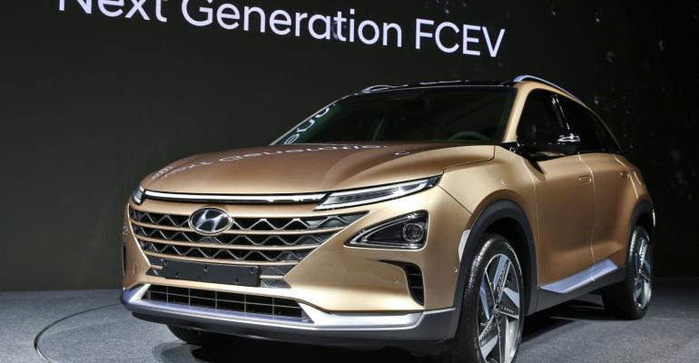 New fuelcell model boasts better aerodynamics advanced driving tech