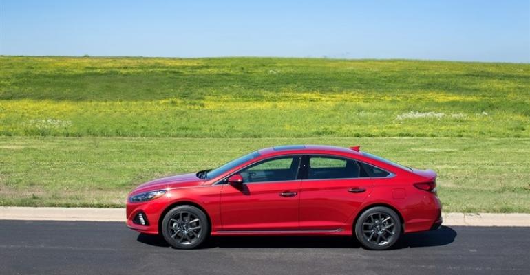 Buyers of Hyundais in US can schedule test drives do paperwork online