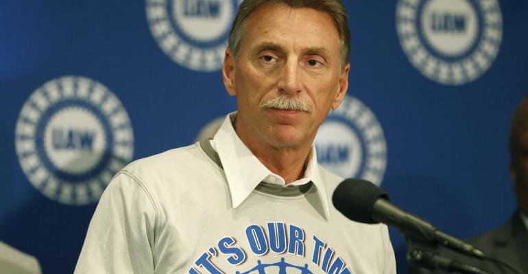UAW’s Chief Chrysler Bargainer Jewell to Retire