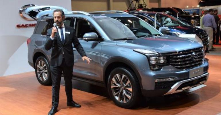 GAC spokesman presents 3row GS8 utility vehicle on NADA floor GAC intends to sell GS8 in US sometime in 2019