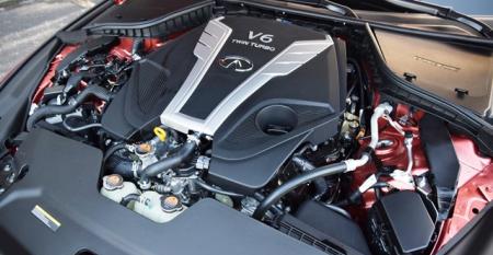 With 400hp 30L twinturbo V6 Infiniti Q50 brings fight to BMWrsquos door