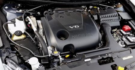 2016 Wards 10 Best Engines Test Drive: Nissan Maxima