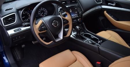 Nissan Maxima: Judging for 2016 Wards 10 Best Interiors