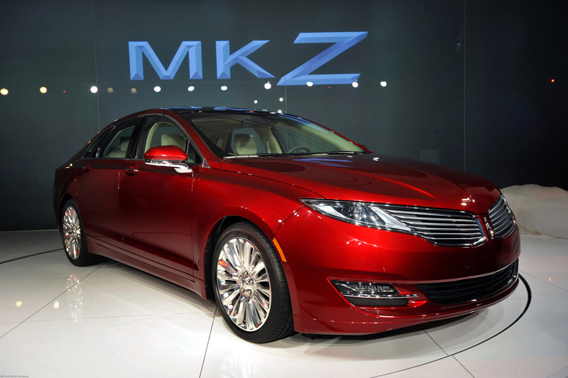 Lincoln MKZ Sees Strong April; Ford Sales Up 13% | WardsAuto